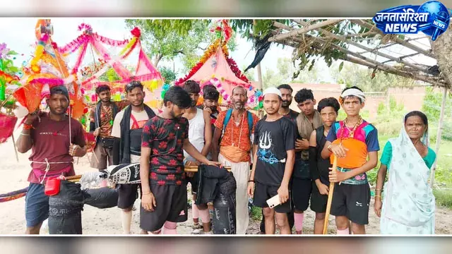 51 किलो गंगाजल लेकर कांवड़ यात्रा पर निकले सलमान 51 किलो गंगाजल लेकर कांवड़ यात्रा पर निकले सलमान
