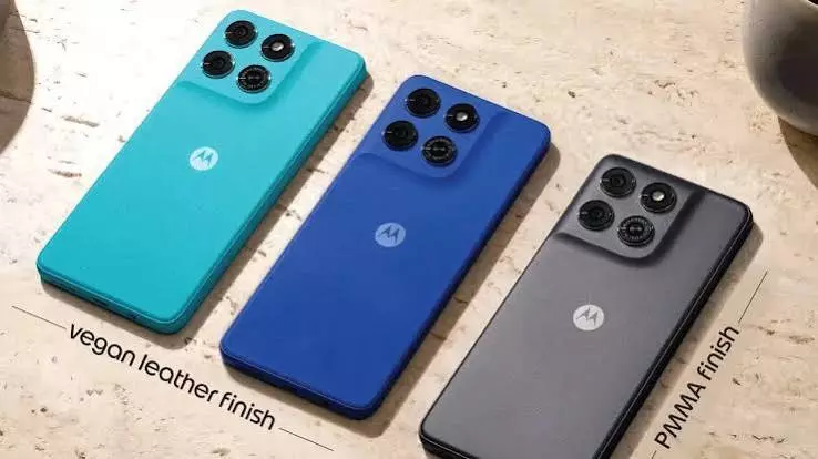 14 अगस्त लॉन्च होगा Motorola Moto G Max, 7000mAh बैटरी 14 अगस्त लॉन्च होगा Motorola Moto G Max, 7000mAh बैटरी