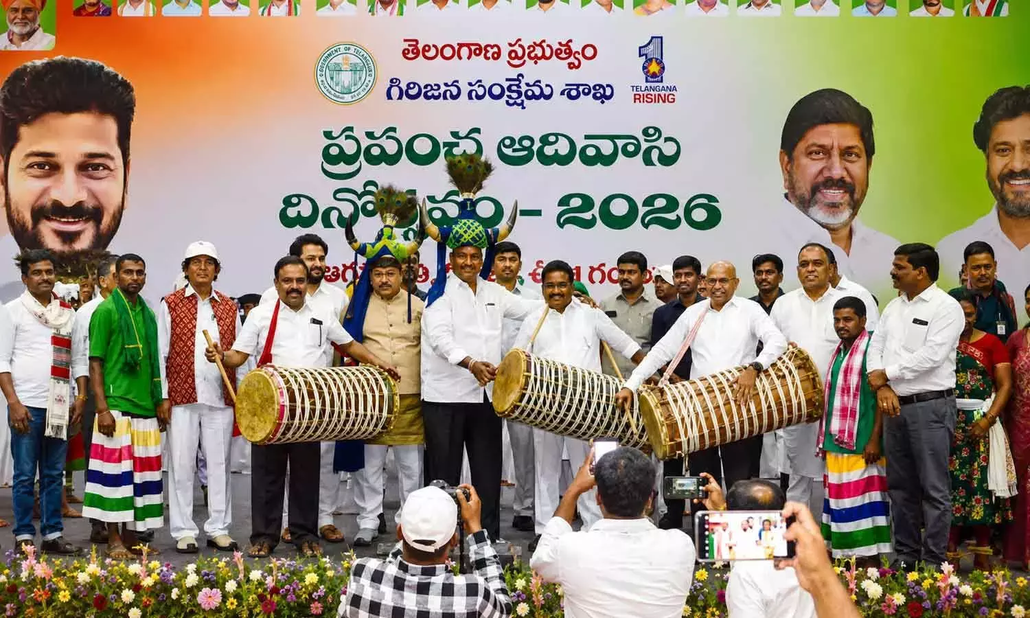Telangana: तेलंगाना जनजातीय प्रगति के लिए प्रतिबद्ध: मंत्री अदलुरी लक्ष्मण कुमार Telangana: तेलंगाना जनजातीय प्रगति के लिए प्रतिबद्ध: मंत्री अदलुरी लक्ष्मण कुमार