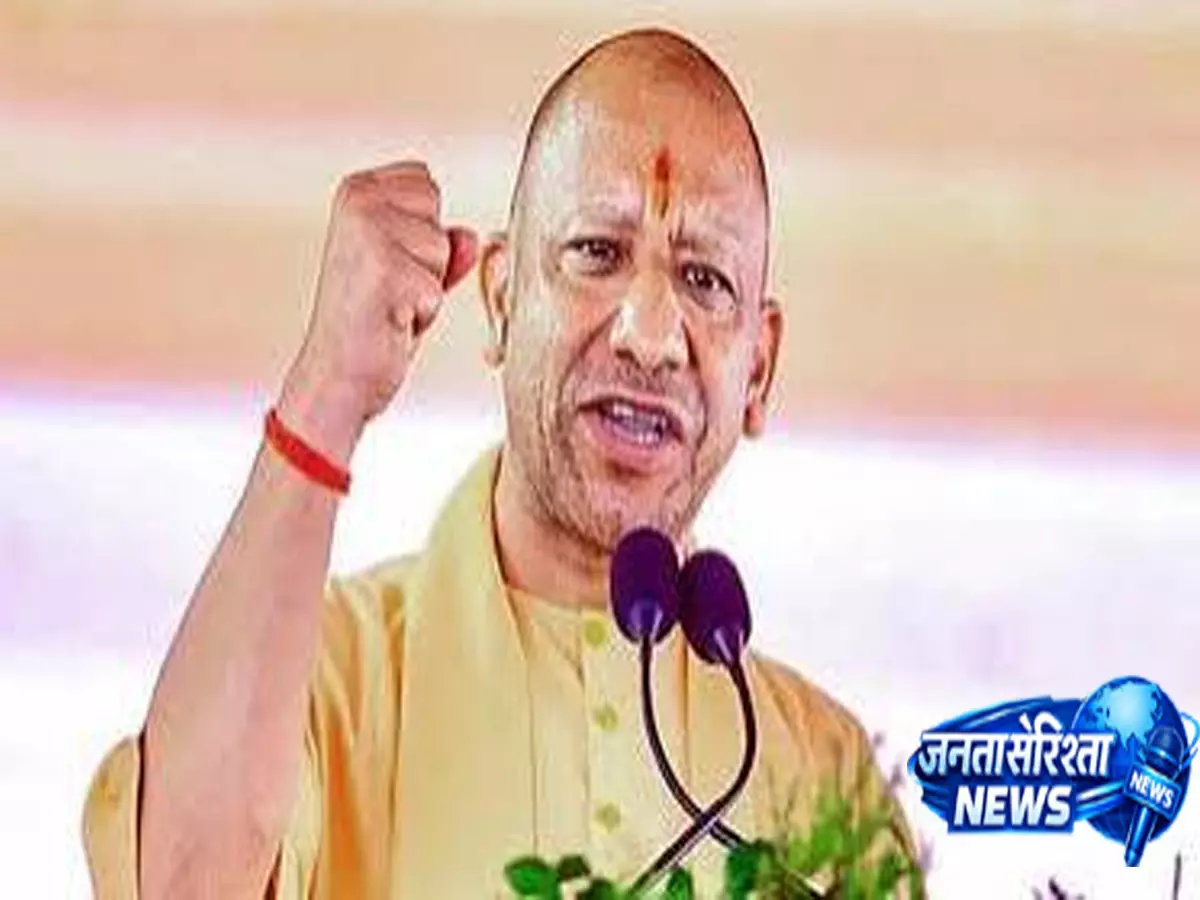 योगी सरकार की नई पहल कॉलेजों में अफसर देंगे करियर मंत्र योगी सरकार की नई पहल कॉलेजों में अफसर देंगे करियर मंत्र