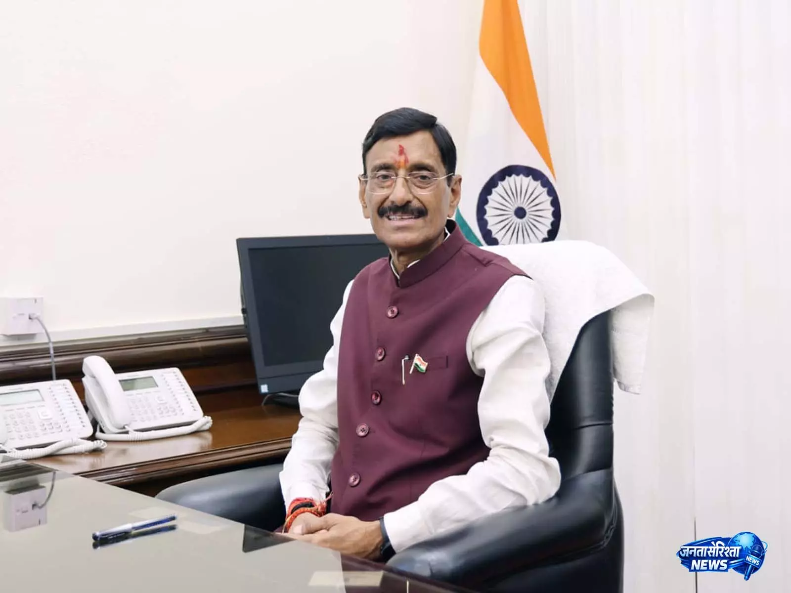 छात्र प्रदर्शन में बल प्रयोग पर केंद्रीय मंत्री नाराज छात्र प्रदर्शन में बल प्रयोग पर केंद्रीय मंत्री नाराज