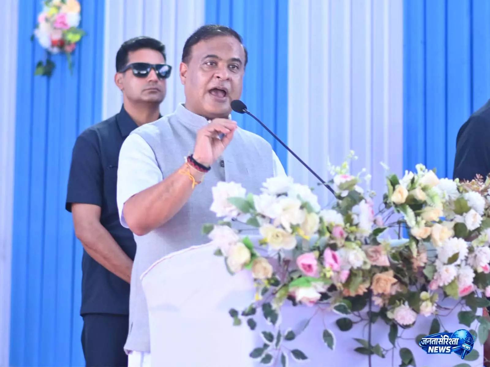 असम के CM ने सब्सिडी वाली मसूर दाल और चीनी वितरण योजना को फिर से किया शुरू असम के CM ने सब्सिडी वाली मसूर दाल और चीनी वितरण योजना को फिर से किया शुरू