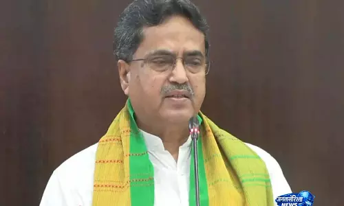 त्रिपुरा के मुख्यमंत्री साहा ने दुर्गा पूजा से पहले सड़क मरम्मत का काम पूरा करने के निर्देश दिए त्रिपुरा के मुख्यमंत्री साहा ने दुर्गा पूजा से पहले सड़क मरम्मत का काम पूरा करने के निर्देश दिए