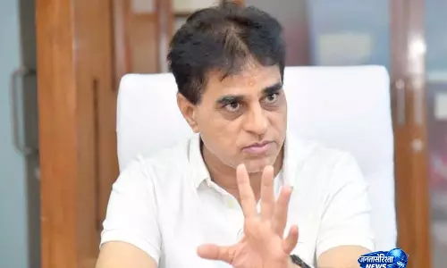 सूरत PG डॉक्टर सुसाइड केस में 4 सीनियर डॉक्टर सस्पेंड सूरत PG डॉक्टर सुसाइड केस में 4 सीनियर डॉक्टर सस्पेंड