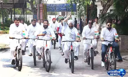 Delhi साइकिल घोटाले पर AAP का बड़ा आरोप