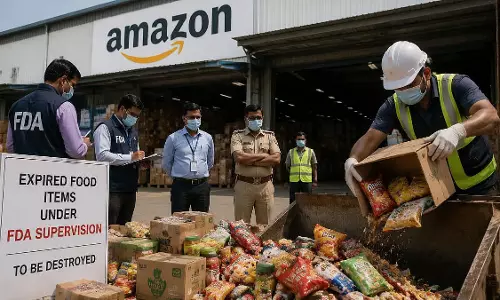 एक्सपायर खाद्य सामग्री नष्ट कर सकेगी Amazon Retail India, बॉम्बे हाई कोर्ट ने दी अनुमति एक्सपायर खाद्य सामग्री नष्ट कर सकेगी Amazon Retail India, बॉम्बे हाई कोर्ट ने दी अनुमति