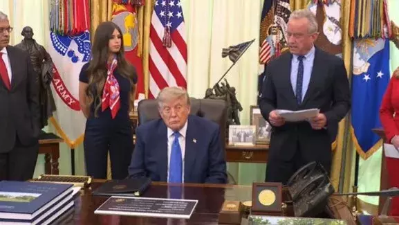 Trump ने बच्चों के रूटीन टीकाकरण की सूची कम की