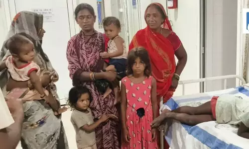 प्रसाद खाने से 165 से ज्यादा लोग बीमार, गांव में मचा हड़कंप