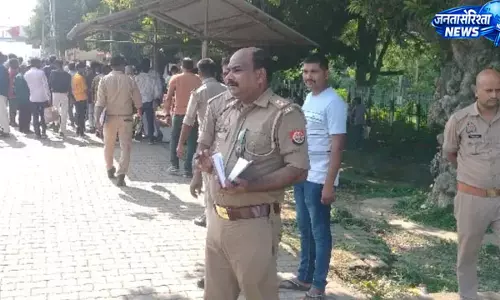 अंत्योदय एक्सप्रेस की चपेट में आने से युवक की मौत, बृजमनगंज रेलवे स्टेशन पर हादसा अंत्योदय एक्सप्रेस की चपेट में आने से युवक की मौत, बृजमनगंज रेलवे स्टेशन पर हादसा