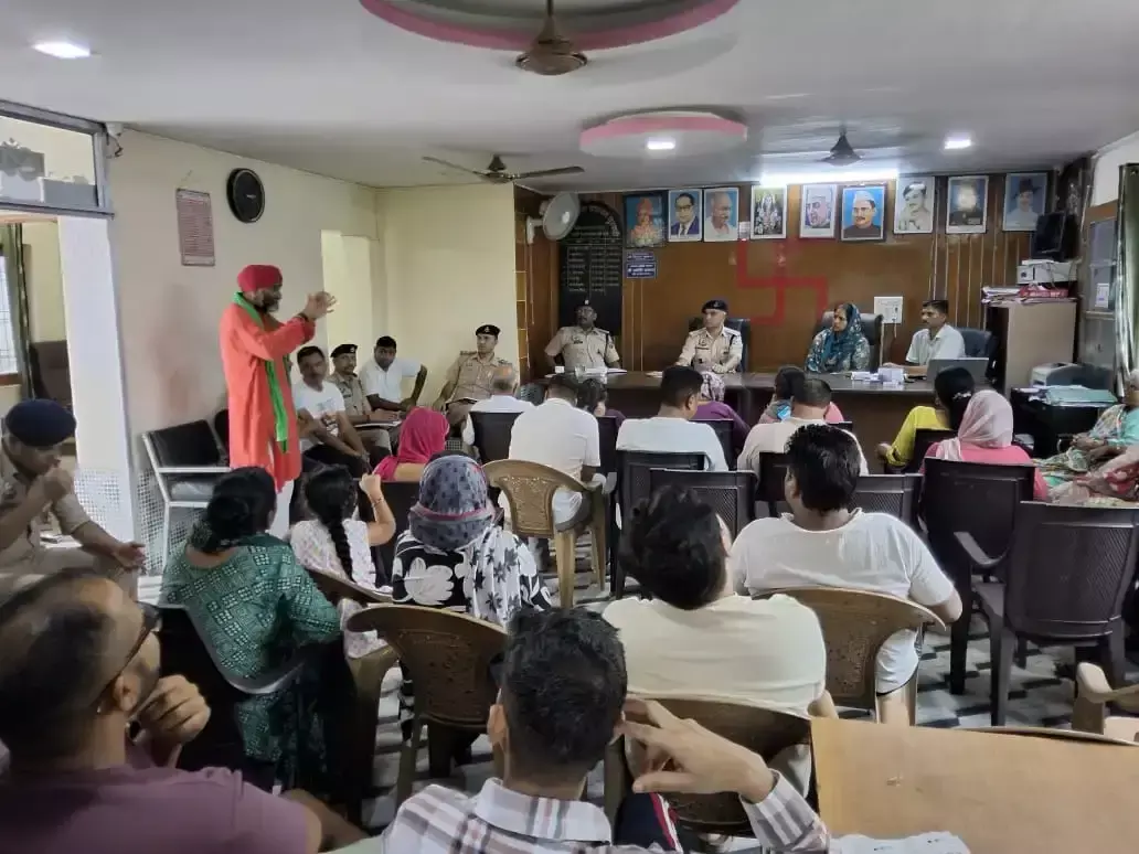 Dharamshala: नशामुक्त समाज के लिए एसपी ने युवाओं से किया सहयोग का आह्वान Dharamshala: नशामुक्त समाज के लिए एसपी ने युवाओं से किया सहयोग का आह्वान