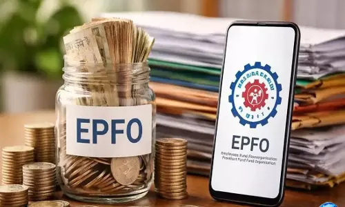 ₹15 लाख सैलरी से EPF में कैसे बनेंगे ₹5 करोड़ समझें पूरा हिसाब ₹15 लाख सैलरी से EPF में कैसे बनेंगे ₹5 करोड़ समझें पूरा हिसाब