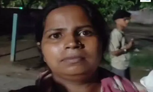 5वीं कक्षा के छात्र की करंट से मौत, परिजनों ने स्कूल प्रशासन पर लापरवाही का आरोप लगाया 5वीं कक्षा के छात्र की करंट से मौत, परिजनों ने स्कूल प्रशासन पर लापरवाही का आरोप लगाया