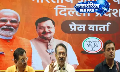 बीजेपी अध्यक्ष का आरोप: राहुल गांधी देश में फैला रहे हैं अराजकता और झूठ बीजेपी अध्यक्ष का आरोप: राहुल गांधी देश में फैला रहे हैं अराजकता और झूठ