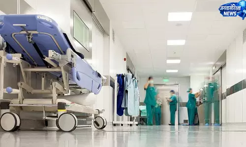 नांदेड़ के आश्रम स्कूल में मांसाहारी खाना खाने के बाद 32 छात्र बीमार, फूड पॉइजनिंग की आशंका नांदेड़ के आश्रम स्कूल में मांसाहारी खाना खाने के बाद 32 छात्र बीमार, फूड पॉइजनिंग की आशंका