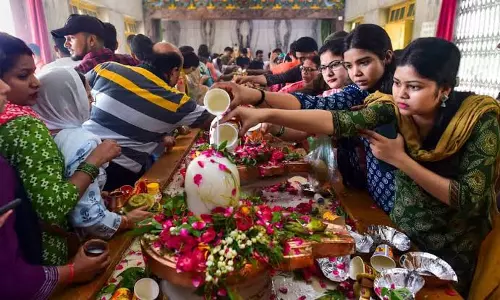 सावन शिवरात्रि पर संतान सुख का महाउपाय: ऐसे करें शिव पूजा सावन शिवरात्रि पर संतान सुख का महाउपाय: ऐसे करें शिव पूजा