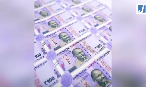 भारत में जल्द शुरू हो सकता है पॉलीमर नोटों का ट्रायल, सरकार ने 10 और 20 रुपए के 2 अरब नोटों को दी मंजूरी भारत में जल्द शुरू हो सकता है पॉलीमर नोटों का ट्रायल, सरकार ने 10 और 20 रुपए के 2 अरब नोटों को दी मंजूरी
