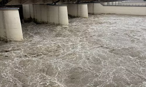 Haridwar: टिहरी से हरिद्वार तक गंगा की निगरानी, बारिश को लेकर प्रशासन अलर्ट Haridwar: टिहरी से हरिद्वार तक गंगा की निगरानी, बारिश को लेकर प्रशासन अलर्ट