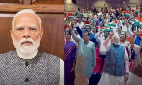 80वें स्वतंत्रता दिवस पर पीएम मोदी की ‘हर घर तिरंगा’ अपील 80वें स्वतंत्रता दिवस पर पीएम मोदी की ‘हर घर तिरंगा’ अपील