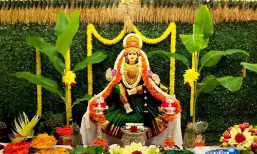 28 अगस्त को वरलक्ष्मी व्रत धन समृद्धि के लिए ऐसे करें पूजा