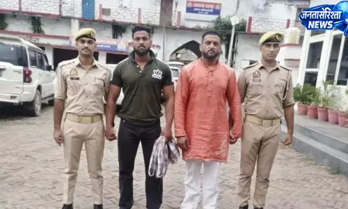 ट्रांसजेंडरों से मारपीट और अभद्रता के आरोप में जिम संचालक समेत दो गिरफ्तार, कोर्ट से मिली जमानत ट्रांसजेंडरों से मारपीट और अभद्रता के आरोप में जिम संचालक समेत दो गिरफ्तार, कोर्ट से मिली जमानत