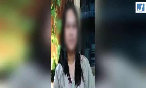 पीजी में युवती की हत्या, शरीर और गले पर चाकू से कई वार, आरोपी फरार पीजी में युवती की हत्या, शरीर और गले पर चाकू से कई वार, आरोपी फरार
