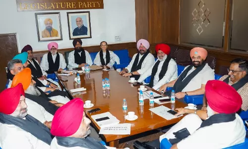 Chandigarh: बाजवा गुट ने राहुल गांधी से मांगी मुलाकात, पंजाब कांग्रेस में सियासत गरम