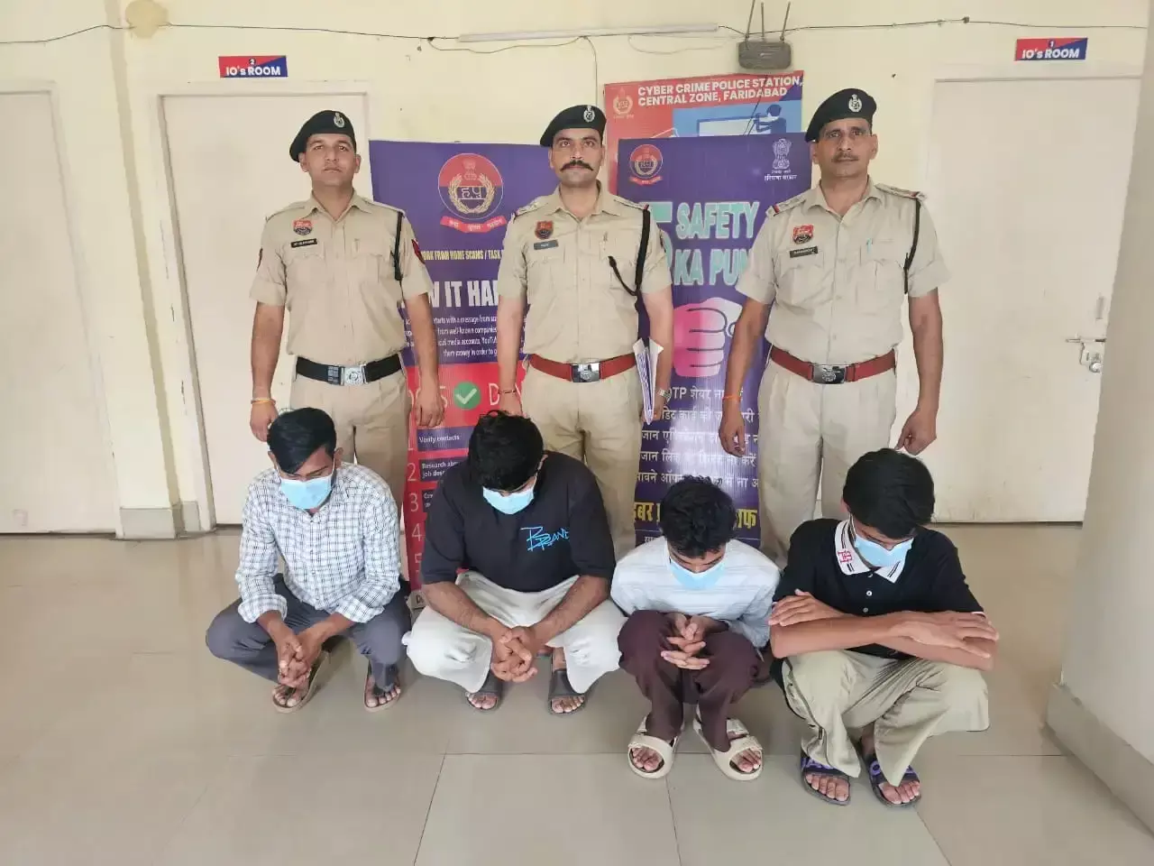 Faridabad: लाखों की साइबर ठगी का खुलासा, टेलीग्राम टास्क के नाम पर फंसाते थे लोग Faridabad: लाखों की साइबर ठगी का खुलासा, टेलीग्राम टास्क के नाम पर फंसाते थे लोग