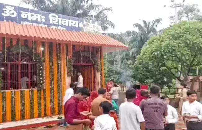 Narnail: हर-हर महादेव के जयघोष से गूंजा नारनौल, कांवड़ियों ने चढ़ाया गंगाजल Narnail: हर-हर महादेव के जयघोष से गूंजा नारनौल, कांवड़ियों ने चढ़ाया गंगाजल