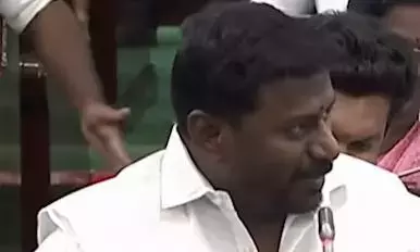 Tamil Nadu: टीवीके ने केंद्र के एफसीआरए संशोधन विधेयक के खिलाफ प्रस्ताव पेश किया Tamil Nadu: टीवीके ने केंद्र के एफसीआरए संशोधन विधेयक के खिलाफ प्रस्ताव पेश किया
