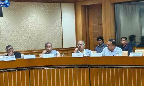 राष्ट्रीय परीक्षा एजेंसी की पारदर्शी बैठक में शामिल हुए सांसद बृजमोहन अग्रवाल राष्ट्रीय परीक्षा एजेंसी की पारदर्शी बैठक में शामिल हुए सांसद बृजमोहन अग्रवाल