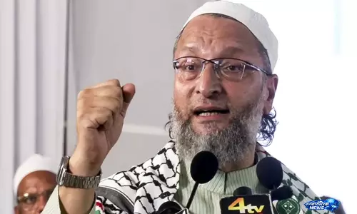 UP में ओवैसी का बढ़ता असर सपा कांग्रेस के लिए क्यों खतरे की घंटी UP में ओवैसी का बढ़ता असर सपा कांग्रेस के लिए क्यों खतरे की घंटी