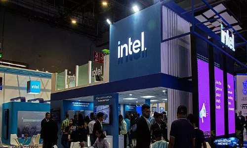 $20 अरब जुटाकर Intel ने बढ़ाई ताकत AI चिप्स पर नजर $20 अरब जुटाकर Intel ने बढ़ाई ताकत AI चिप्स पर नजर