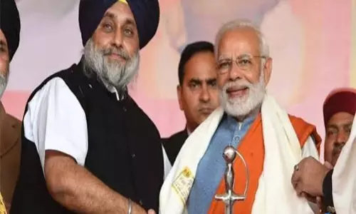 मोदी बादल की मुलाकात के बाद गठबंधन की सुगबुगाहट पंजाब में सियासी गर्मी