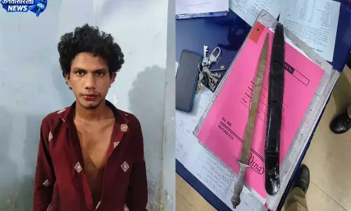 भाठागांव में चाकू से जानलेवा हमला, आरोपी गिरफ्तार भाठागांव में चाकू से जानलेवा हमला, आरोपी गिरफ्तार