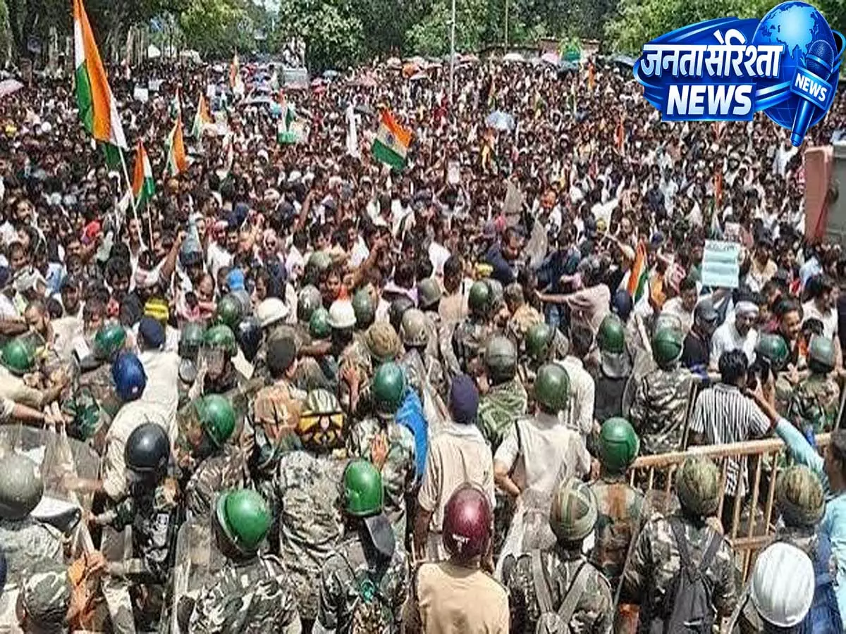 BJP के झारखंड बंद को लेकर रांची पुलिस हाई अलर्ट पर 3000 जवान तैनात BJP के झारखंड बंद को लेकर रांची पुलिस हाई अलर्ट पर 3000 जवान तैनात
