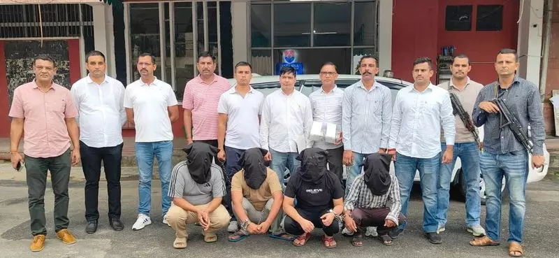 कुरुक्षेत्र में बंदूक की नोक पर वकील से लूटपाट करने के आरोप में 4 लोग गिरफ्तार कुरुक्षेत्र में बंदूक की नोक पर वकील से लूटपाट करने के आरोप में 4 लोग गिरफ्तार