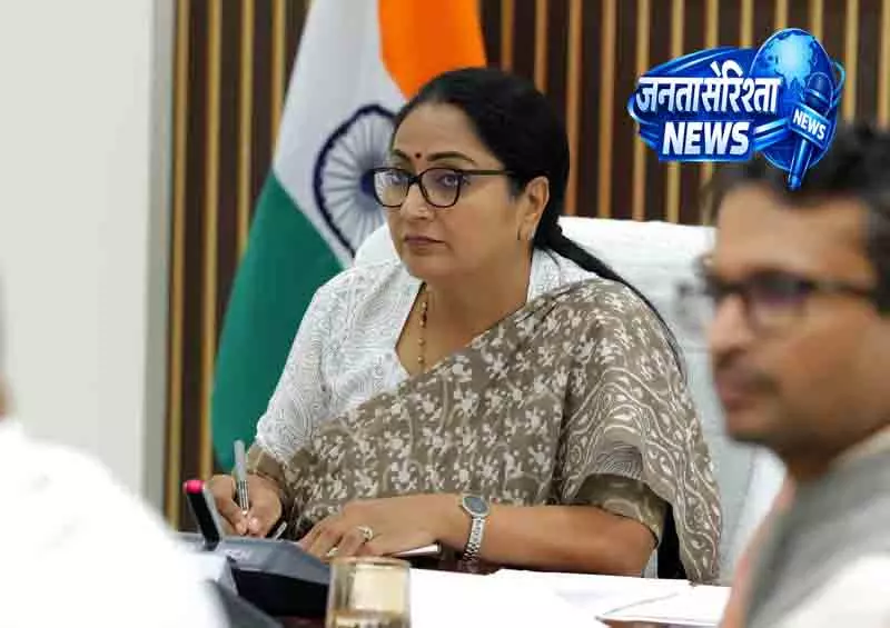 Delhi CM रेखा का महिलाओं को लेकर बड़ा बयान Delhi CM रेखा का महिलाओं को लेकर बड़ा बयान