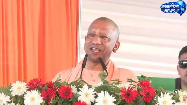 गोरखपुर में ग्रीन सिटी रोड का लोकार्पण, सीएम योगी ने सांसद रवि किशन की ली चुटकी गोरखपुर में ग्रीन सिटी रोड का लोकार्पण, सीएम योगी ने सांसद रवि किशन की ली चुटकी