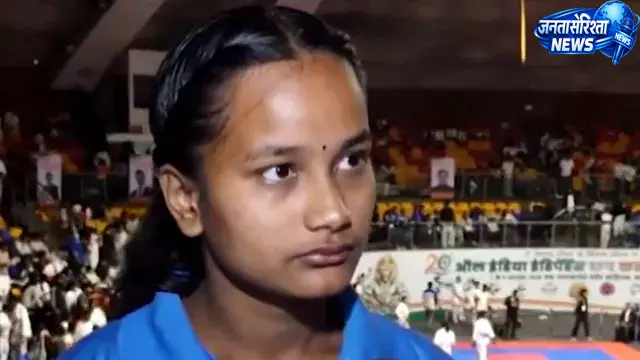 बाढ़ में घर बहा, टेंट में रहने को मजबूर 17 वर्षीय जनमोनी ने जीता नेशनल कराटे चैंपियनशिप में गोल्ड