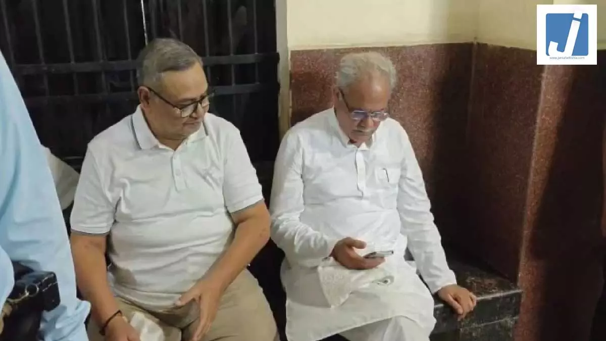 कांग्रेस नेता रामगोपाल अग्रवाल को गिरफ्तार किया ED ने कांग्रेस नेता रामगोपाल अग्रवाल को गिरफ्तार किया ED ने