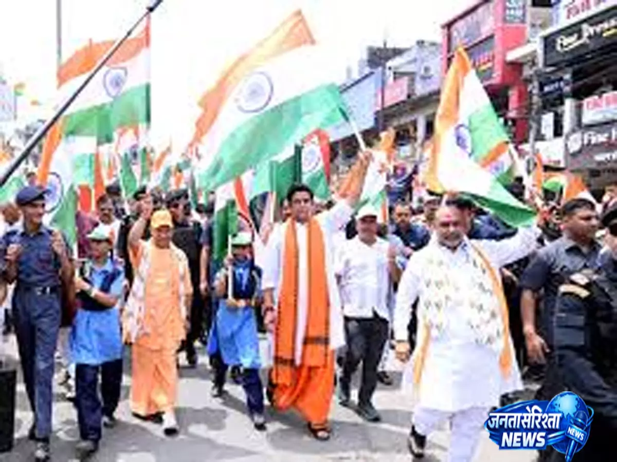 तिरंगा यात्रा बनी भाजपा के शक्ति परीक्षण का मंच तिरंगा यात्रा बनी भाजपा के शक्ति परीक्षण का मंच