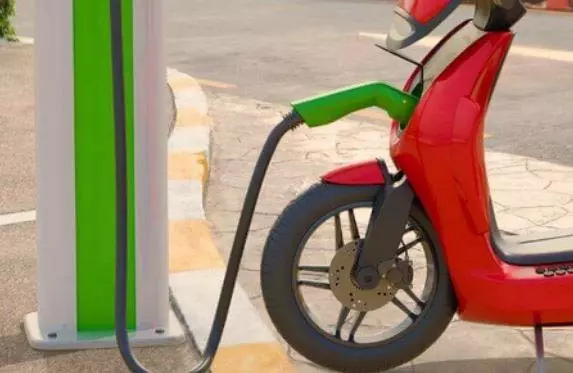 PM E-DRIVE योजना का कार्यकाल 2028 तक बढ़ा PM E-DRIVE योजना का कार्यकाल 2028 तक बढ़ा