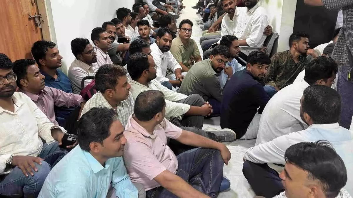 Jaipur: खाद्य सुरक्षा अधिकारियों की नियुक्ति को लेकर सरकार का बड़ा फैसला Jaipur: खाद्य सुरक्षा अधिकारियों की नियुक्ति को लेकर सरकार का बड़ा फैसला