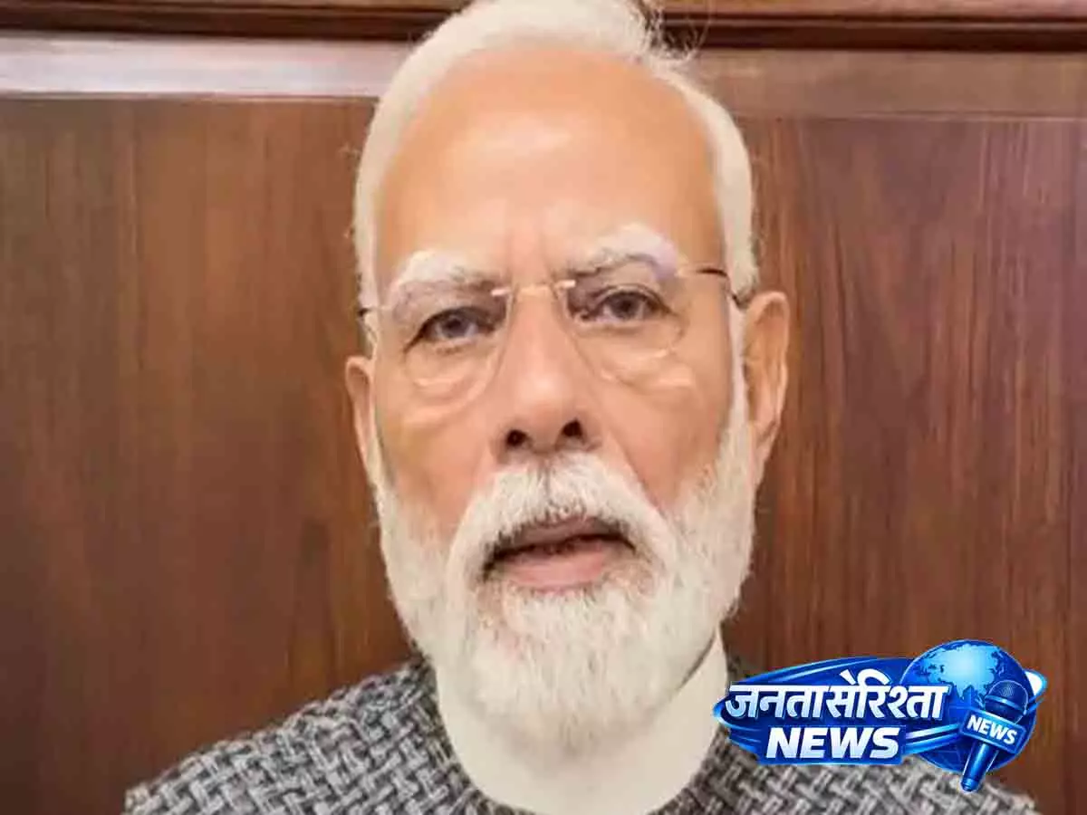 हर घर तिरंगा को बनाएं उत्सव: पीएम मोदी की देशवासियों से अपील हर घर तिरंगा को बनाएं उत्सव: पीएम मोदी की देशवासियों से अपील