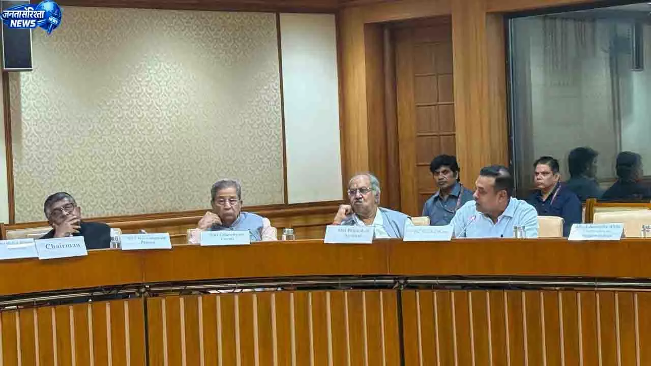 राष्ट्रीय परीक्षा एजेंसी की पारदर्शी बैठक में शामिल हुए सांसद बृजमोहन अग्रवाल राष्ट्रीय परीक्षा एजेंसी की पारदर्शी बैठक में शामिल हुए सांसद बृजमोहन अग्रवाल