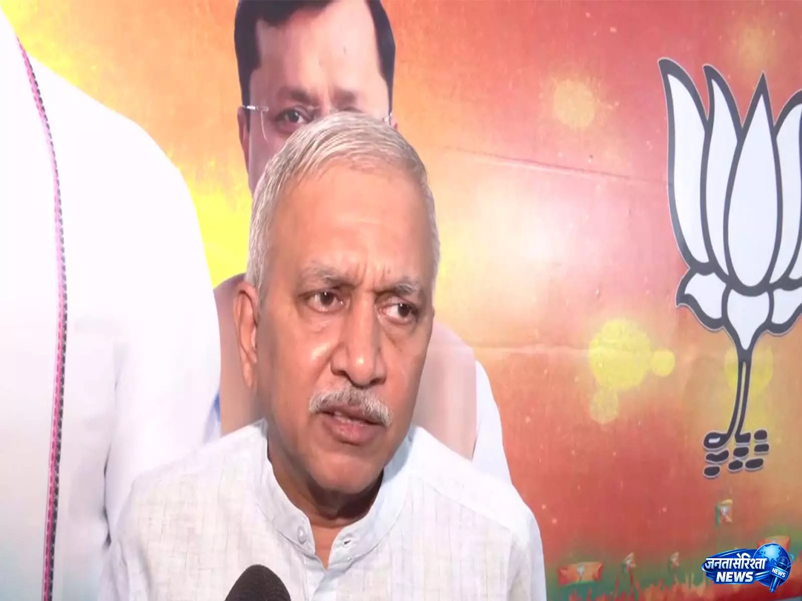 NEET के खिलाफ तमिलनाडु प्रस्ताव का BJP ने किया विरोध NEET के खिलाफ तमिलनाडु प्रस्ताव का BJP ने किया विरोध