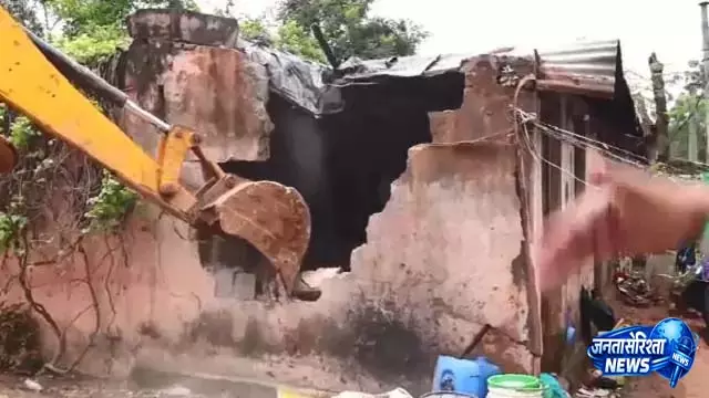 भुवनेश्वर में BMC की बड़ी कार्रवाई, विरोध प्रदर्शन भुवनेश्वर में BMC की बड़ी कार्रवाई, विरोध प्रदर्शन