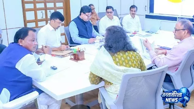 ओडिशा: राजस्व संग्रह में 7.3% की वृद्धि, पूंजीगत व्यय 20.2% बढ़ा; मुख्यमंत्री मोहन माझी ने की विकास कार्यों की समीक्षा