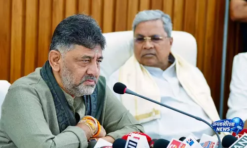 विधानसभा सत्र की रणनीति पर मुख्यमंत्री आज मंत्रियों और विधायकों के साथ करेंगे बैठक विधानसभा सत्र की रणनीति पर मुख्यमंत्री आज मंत्रियों और विधायकों के साथ करेंगे बैठक