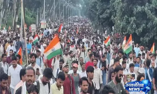 झारखंड में छात्र आंदोलन के नेता ने बड़े पैमाने पर आंदोलन की दी चेतावनी झारखंड में छात्र आंदोलन के नेता ने बड़े पैमाने पर आंदोलन की दी चेतावनी